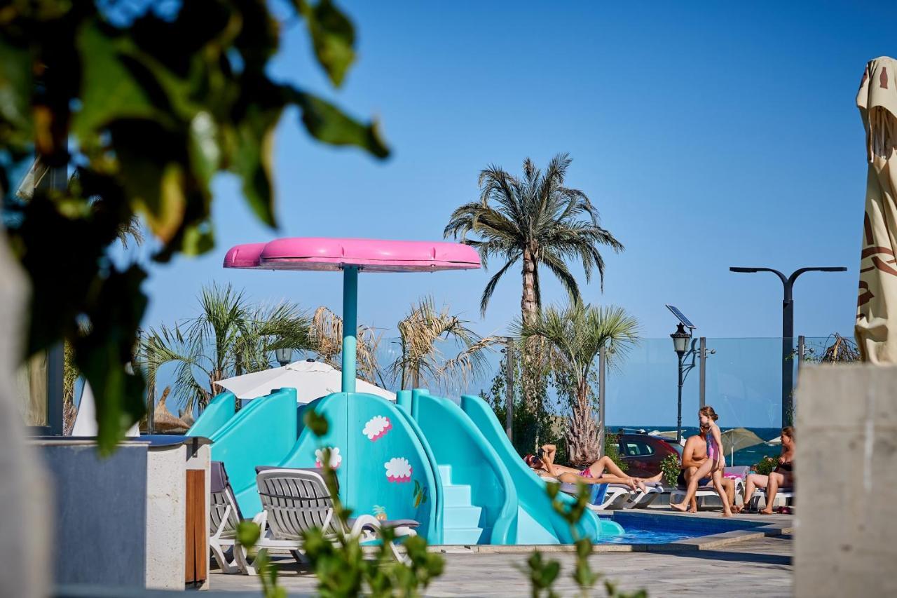 Sunset View Apartment- Spa Pools Resort Mamaia Exterior photo